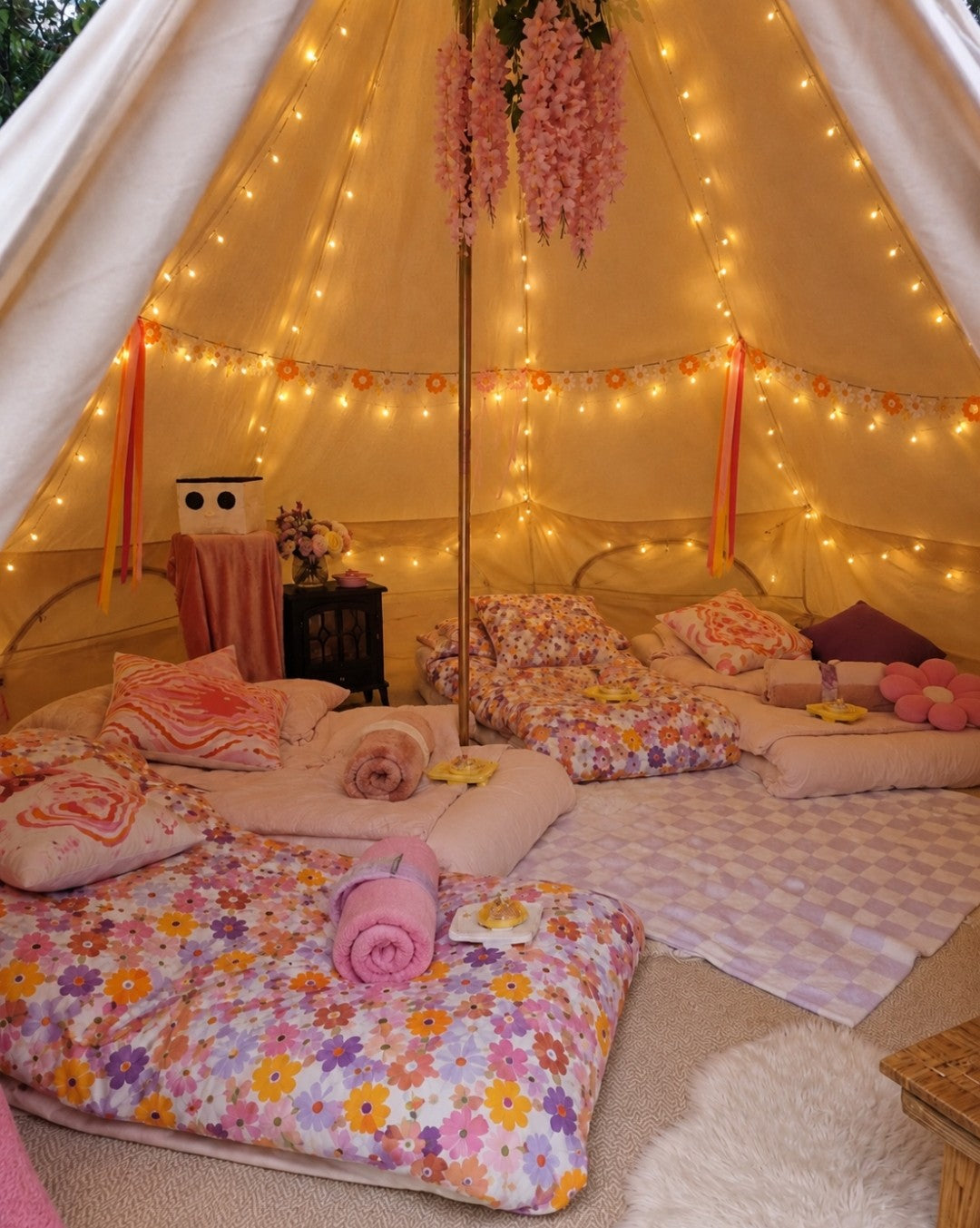 Luxury Bell Tent Sleepover Cinema Hire South Wales - Sleepover party