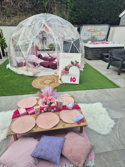 PLouise  Luxury Igloo Geo-Dome Hire South Wales - Sleepover party