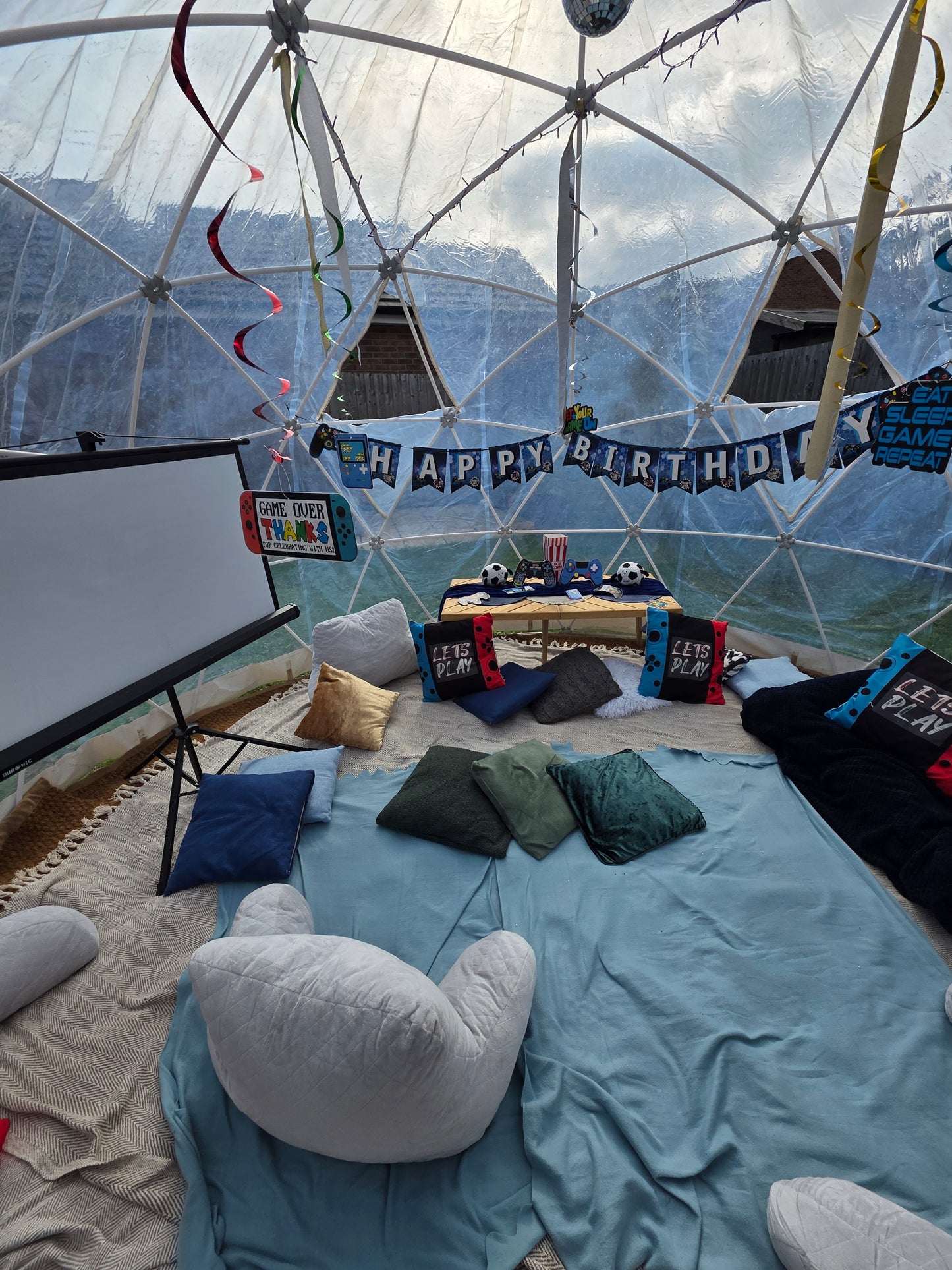 Gamer theme Luxury Igloo Geo-Dome Hire South Wales - Sleepover party