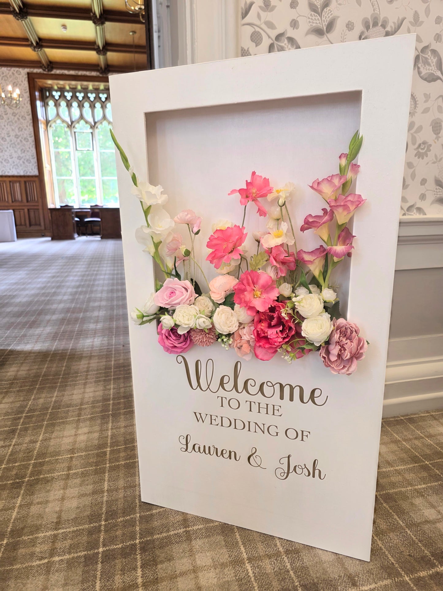 Post Box Wooden Welcome Sign Freestanding Easel Sign - White