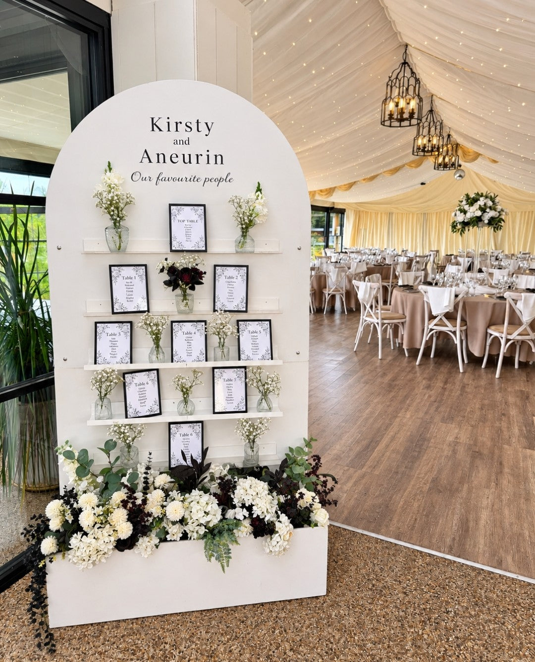 Seating Plan, Shot wall, Favour flower box wall