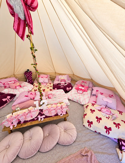 Luxury Bell Tent Sleepover Cinema Hire South Wales - Sleepover party