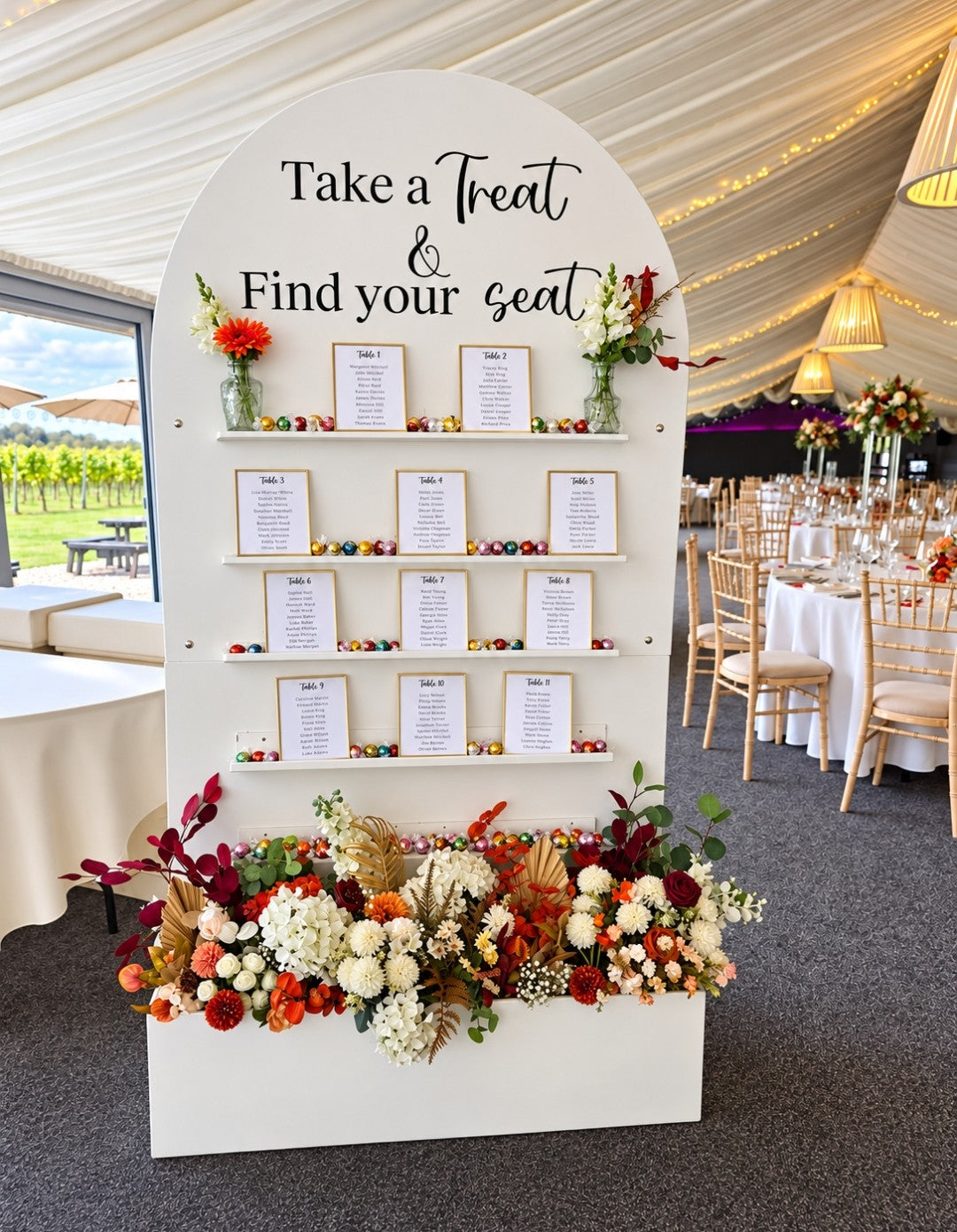 Seating Plan, Shot wall, Favour flower box wall