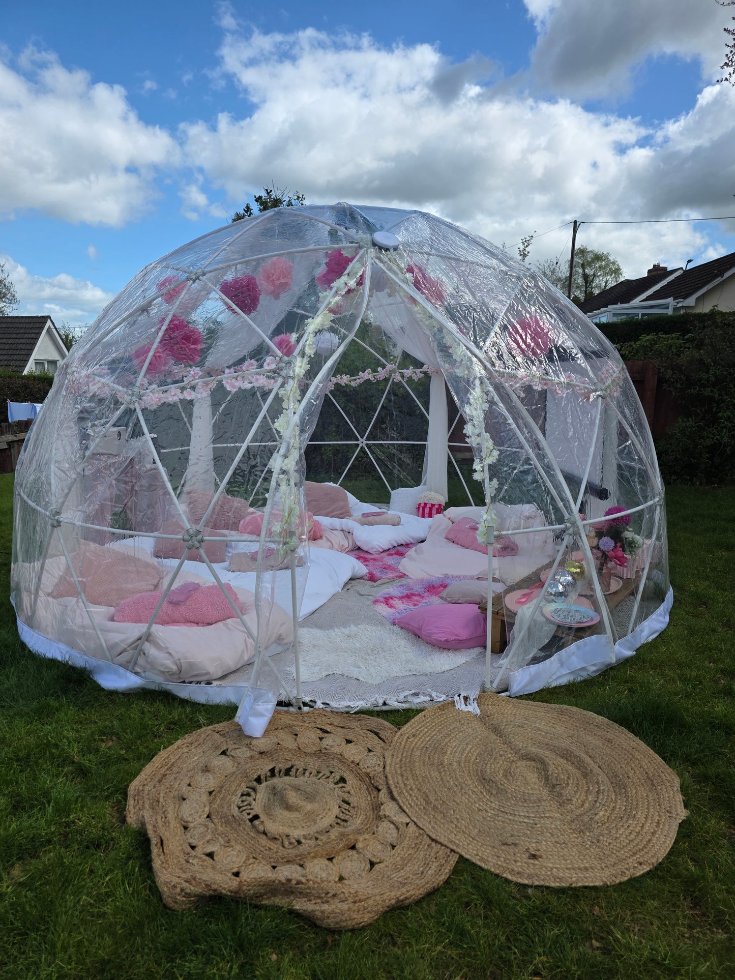 Pink Dream Luxury Igloo Geo-Dome Hire South Wales - Sleepover party
