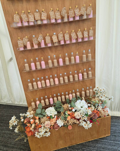 Seating Plan, Shot wall, Favour flower box wall
