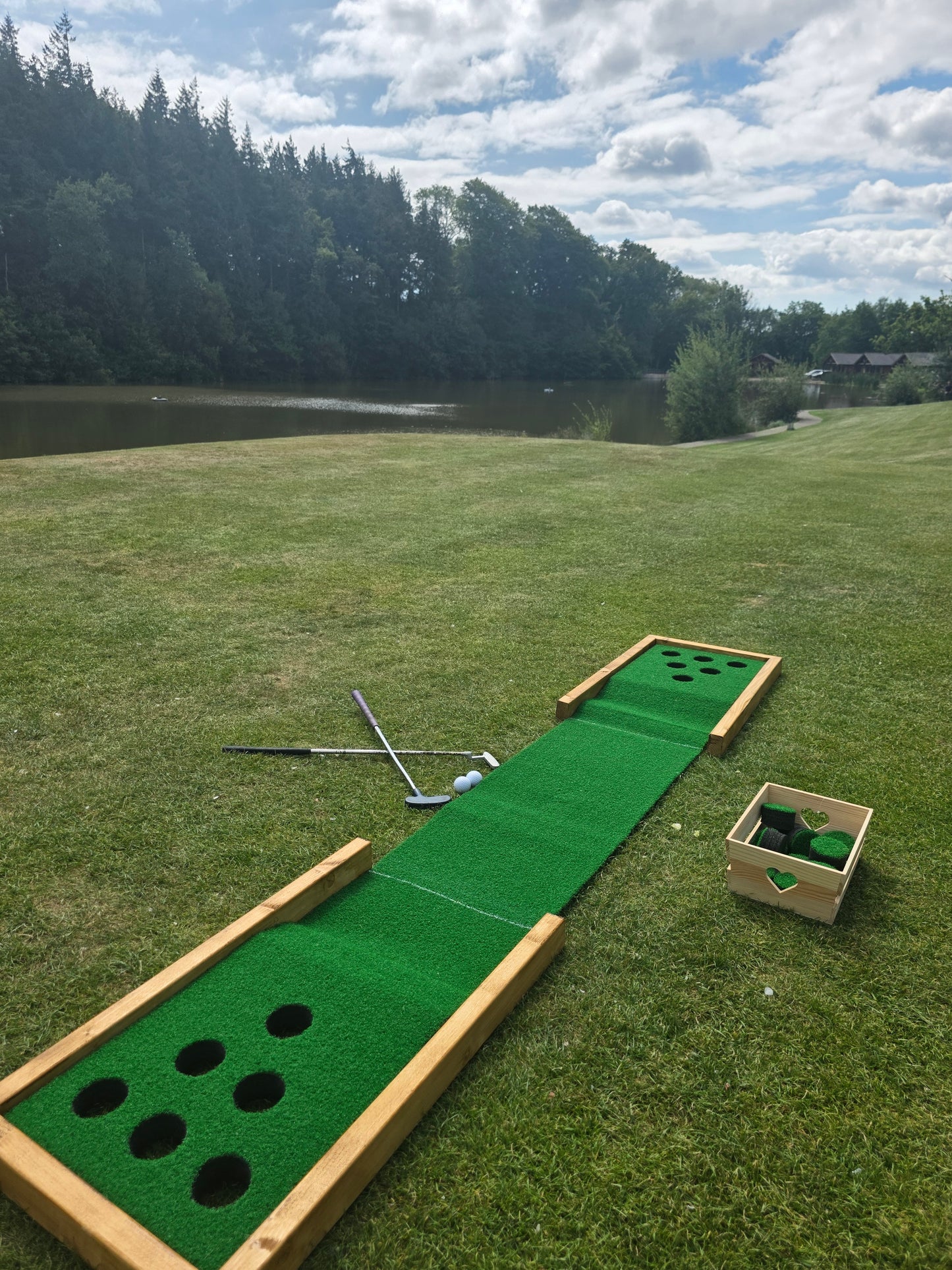 Giant Putting pong Game For Event, Wedding & Party Hire