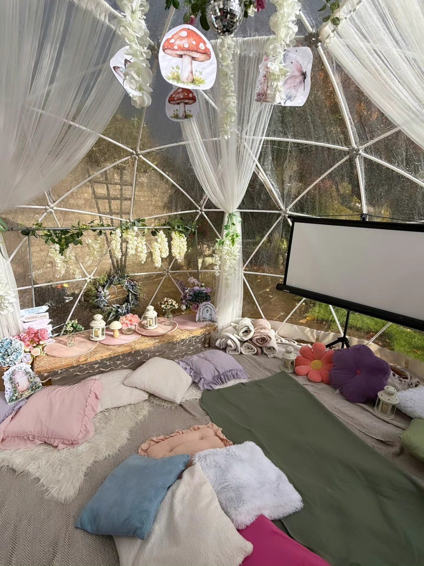Enchanted forest Luxury Igloo Geo-Dome Hire South Wales - Sleepover party