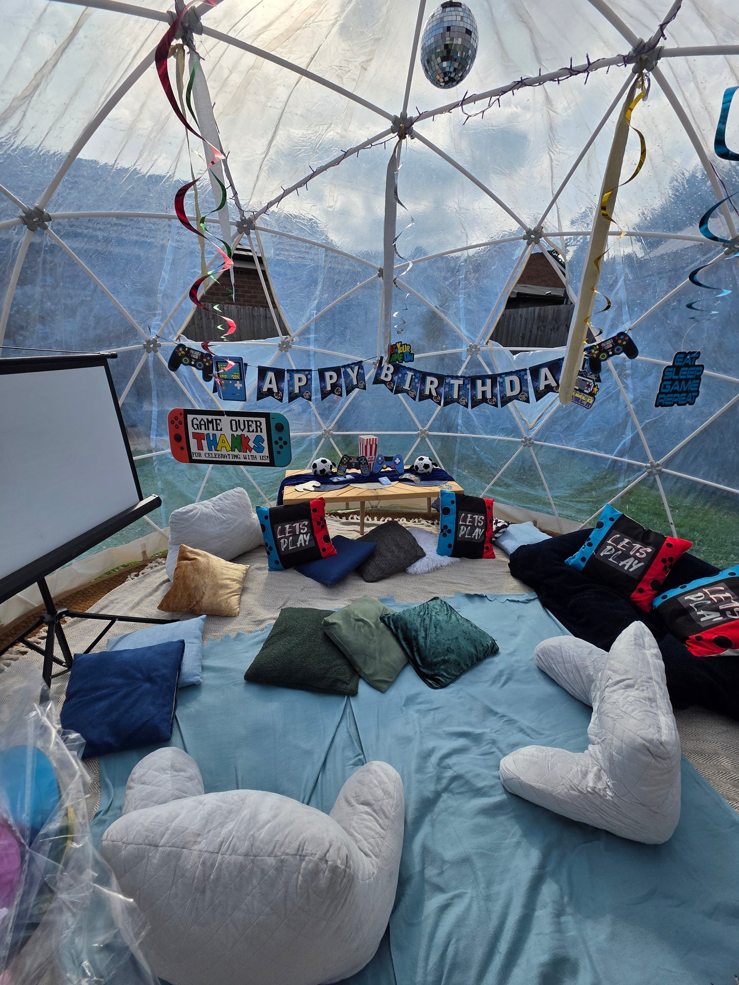 Gamer theme Luxury Igloo Geo-Dome Hire South Wales - Sleepover party