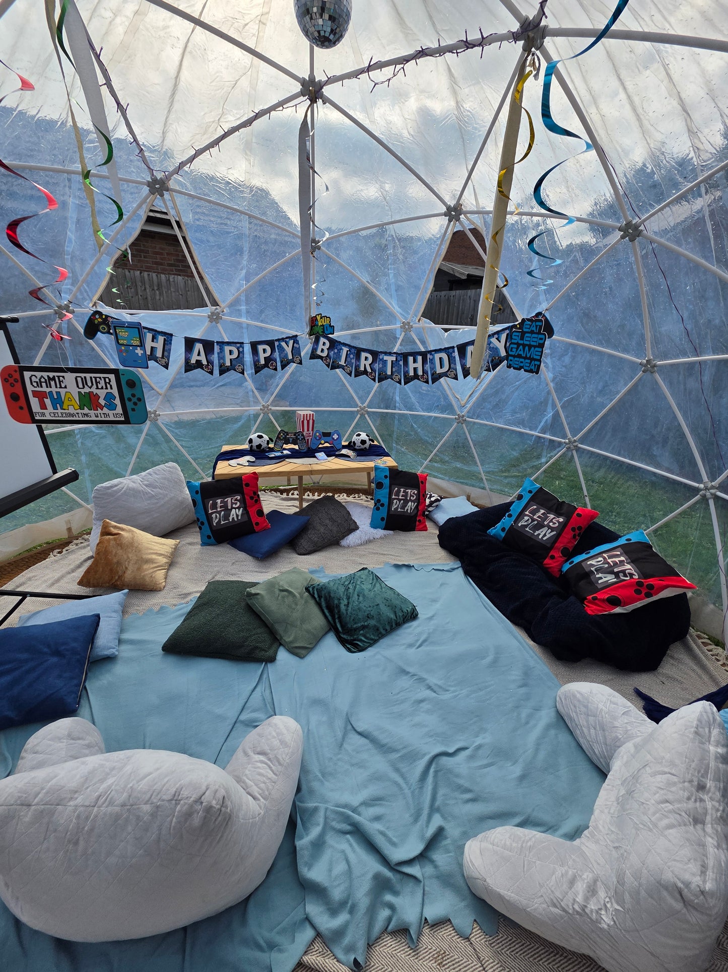 Gamer theme Luxury Igloo Geo-Dome Hire South Wales - Sleepover party